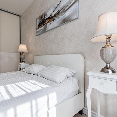 Stylish Old Town Apartment ريغا المظهر الخارجي الصورة