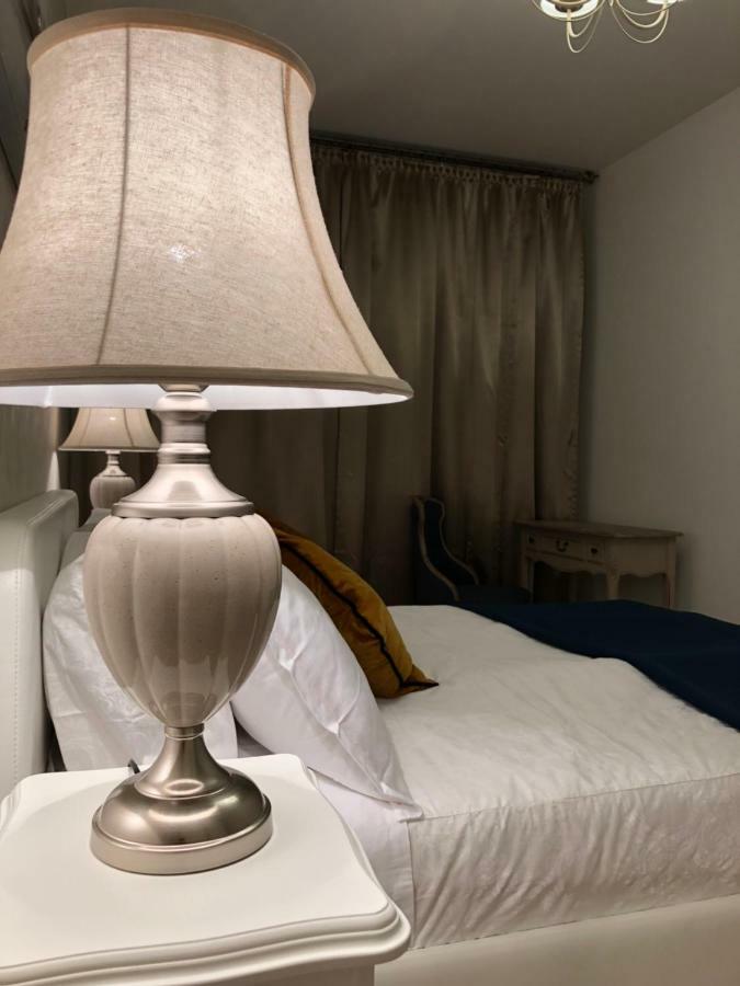 Stylish Old Town Apartment ريغا المظهر الخارجي الصورة